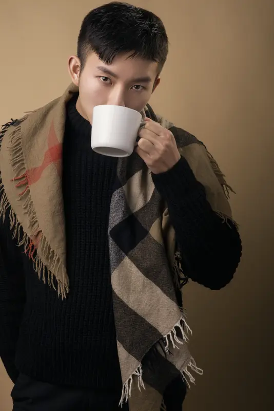 [YITUYU艺图语]2025.02.21 A CUP OF TEA 伟奇 - 艺图语
